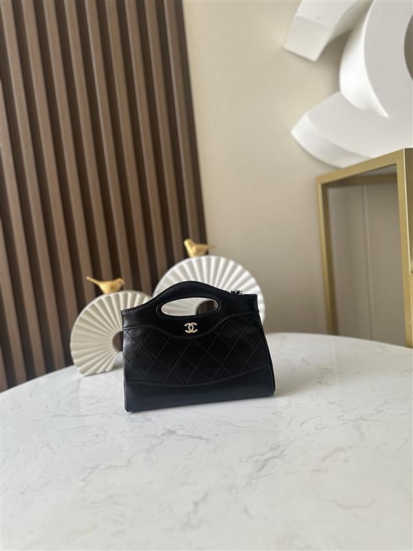 2026131221458497 570